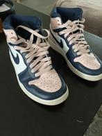 Jordan sneakers, Vêtements | Femmes, Comme neuf, Sneakers et Baskets, Air Jordan, Rose