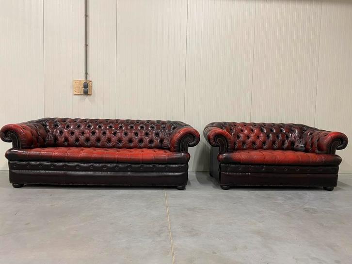 Chesterfield 3+2 zit zetels Oxblood rood GRATIS GELEVERD, Huis en Inrichting, Zetels | Voetbanken en poefs, Gebruikt, Leer, Ophalen of Verzenden