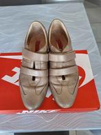 Gouden sneakers Olivier Strelli maat 39, Kleding | Dames, Ophalen of Verzenden, Gedragen, Sneakers