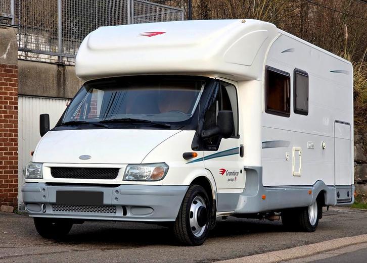 Roller Team‼️Ford 2.4td 5+1pl‼️Prêt à immatriculé‼️SOUTE XXL, Caravanes & Camping, Camping-cars, Particulier, jusqu'à 4, Semi-intégral