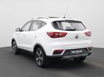 MG MG ZS EV Luxury 45 kWh PANO Dak | LEDER | CAMERA, Auto's, 45 kWh, Gebruikt, Parkeersensor, ZS