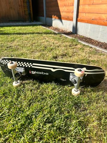 *Te koop: Globe skateboard*, Enlèvement, Comme neuf, Skateboard