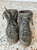 Bergschoenen Lowa maat 39, Sport en Fitness, Ophalen, Gebruikt, Schoenen
