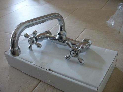Tweemengskraan  merk “ KVR “, Doe-het-zelf en Bouw, Sanitair, Kraan, Chroom, Ophalen
