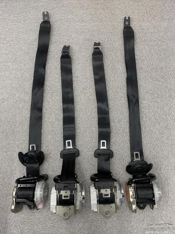 Seat Ateca 2016+ gordelspanner set VOOR & ACHTER 577857706 5 beschikbaar voor biedingen