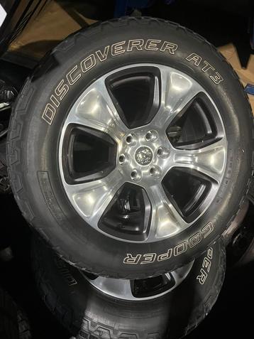 20 inch 6x139.7 dodge ram velgen banden ram 1500 ram1500 beschikbaar voor biedingen