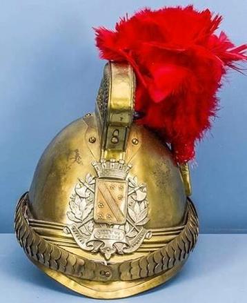 Gezocht oude brandweer België,  Casque pompier Belgique  beschikbaar voor biedingen
