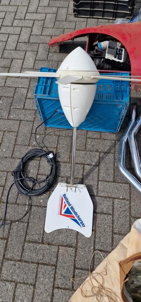Rusland wind turbine fm910-4furmatic, Doe-het-zelf en Bouw, Zonnepanelen en Toebehoren, Zo goed als nieuw, Ophalen of Verzenden