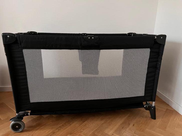Reisbed Koelstra Travelsleeper anthraciet, Kinderen en Baby's, Babywiegjes en Ledikanten, Gebruikt, Reisbedje, Ophalen