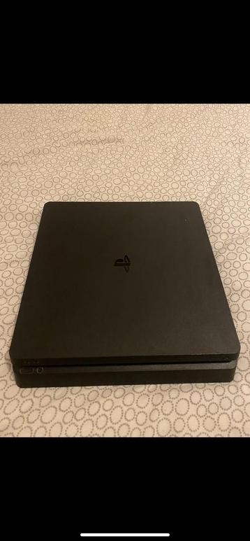 PS4 Slim 500GB beschikbaar voor biedingen