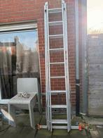 Échelle trois éléments tres tres bonne état 400 euros, Bricolage & Construction, Enlèvement, Utilisé, Échelle