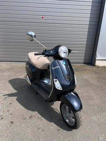 Vespa lx50 te koop