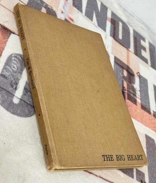 Melvin Van Ruth Bernhard The Big Heart 1957 signed 1st ED !, Verzamelen, Muziek, Artiesten en Beroemdheden, Zo goed als nieuw