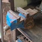 Etau, Bricolage & Construction, Enlèvement