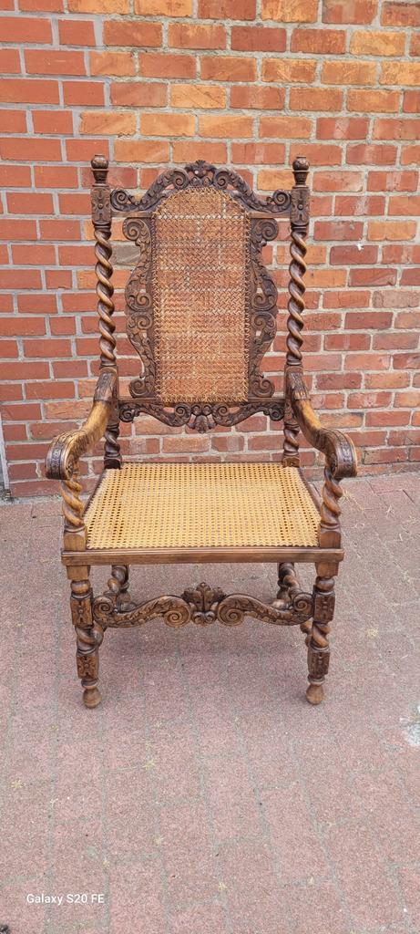 Fauteuil ancien de style Louis 13, Antiek en Kunst, Antiek | Meubels | Stoelen en Sofa's, Ophalen