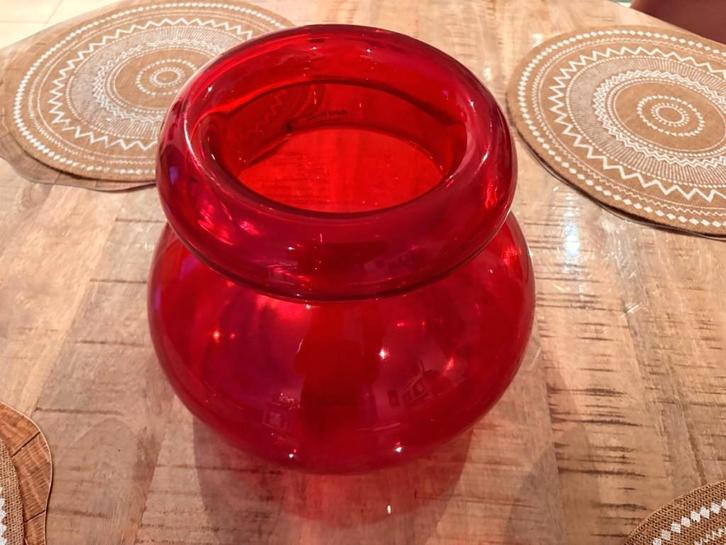 Ronde rode vaas, Maison & Meubles, Accessoires pour la Maison | Vases, Comme neuf, Rouge, Moins de 50 cm, Verre, Enlèvement