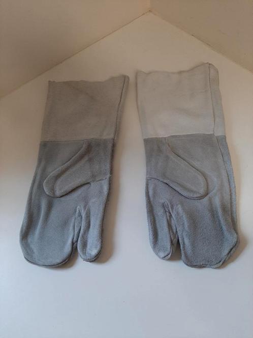 handschoenen om te lassen ( of BBQ handschoenen ), Tuin en Terras, Werkkleding, Nieuw, Handschoenen, Ophalen of Verzenden