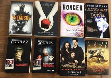 Boeken thrillers beschikbaar voor biedingen