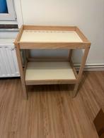 Table a langer sniglar, Enlèvement, Comme neuf