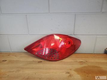 Peugeot 207 hatchback 2006 - 2010 achterlicht rechts €25 beschikbaar voor biedingen