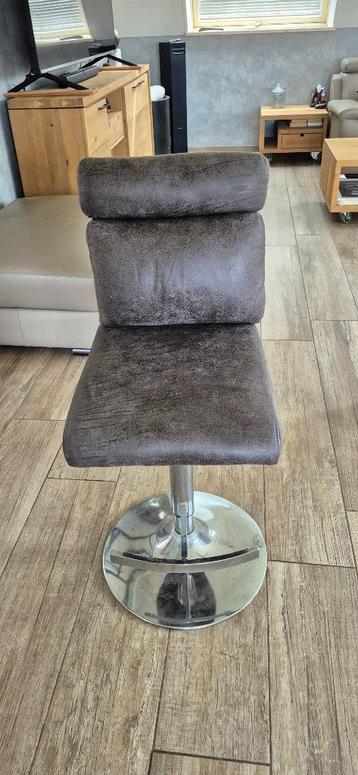 BARKRUK (4 stuks) beschikbaar voor biedingen