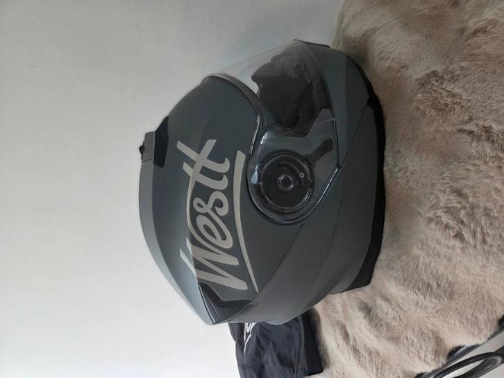 Westt modulaire motorhelm, Motoren, Kleding | Motorhelmen, M, Ophalen