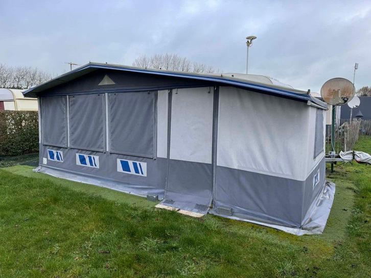 HOBBY 520 caravan ontmantelen en ophalen, Caravanes & Camping, Caravanes, Particulier, Hobby, Enlèvement