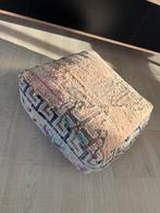 Handgemaakte Berber poef – uniek & warm karakter, Ophalen, Zo goed als nieuw