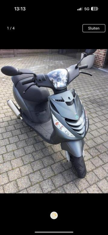 Opzoek naar piaggio zip 800 max prijs beschikbaar voor biedingen