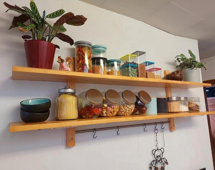 Stevig houten wandrek, Huis en Inrichting, Woonaccessoires | Wandplanken en Boekenplanken, Zo goed als nieuw, Ophalen