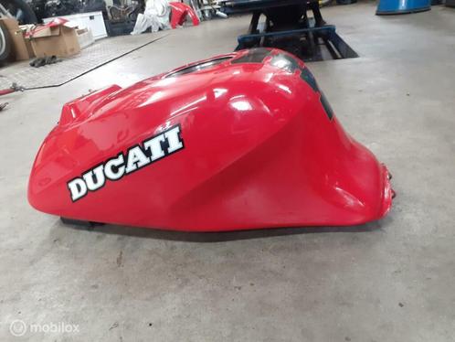 Benzinetank tank SS Supersport Superlight 600 750 900, Motoren, Onderdelen | Ducati, Gebruikt, Ophalen of Verzenden