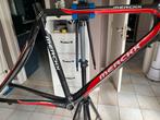 Cadre vélo Eddy Merckx fissuré faire offre, Carbon, Zo goed als nieuw