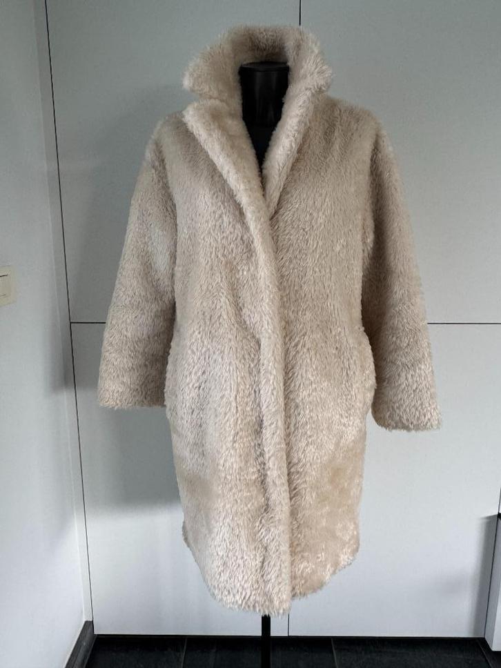 Mantel (38) van Xandres., Kleding | Dames, Jassen | Winter, Zo goed als nieuw, Maat 38/40 (M), Verzenden