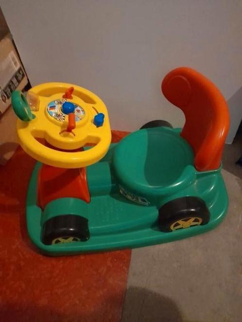 Speelgoed voor de kleintjes van schommel auto en paard, Enfants & Bébés, Jouets | Jouets a bascule, Utilisé, Enlèvement