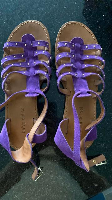 Paarse sandalen. 1xgedragen beschikbaar voor biedingen
