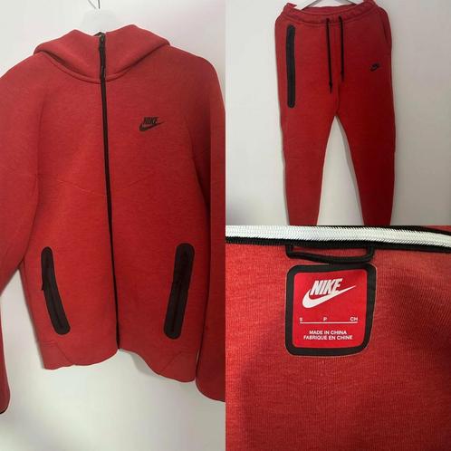 NikeTechFleece Red-woman, Kleding | Dames, Sportkleding, Zo goed als nieuw, Overige typen, Maat 36 (S), Rood, Ophalen