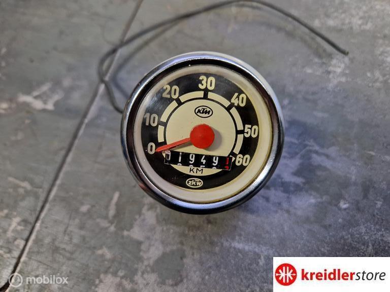 KTM kilometer teller inbouw maat 40 mm werkt goed, Fietsen en Brommers, Brommeronderdelen | Oldtimers, Gebruikt, Ophalen of Verzenden