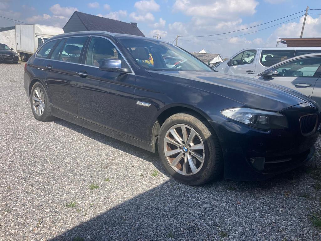 Bmw 520 D, Année 2010 ,, Motos, Particulier
