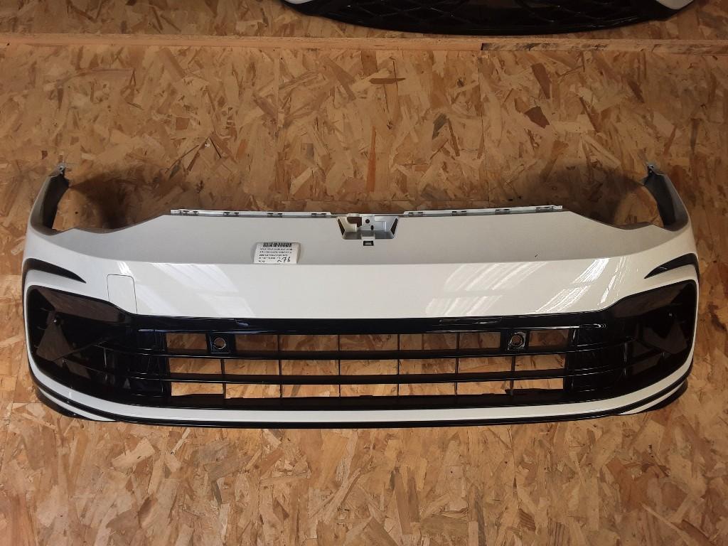 PARE-CHOCS AVANT Volkswagen Golf VIII (CD1) (5H0807221G), Pare-chocs, Volkswagen, Mevr. I. Hauben, Utilisé