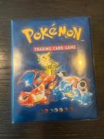 Pokemon WOTC map + inhoud lot kaarten, Hobby en Vrije tijd, Verzamelkaartspellen | Pokémon, Ophalen of Verzenden, Zo goed als nieuw