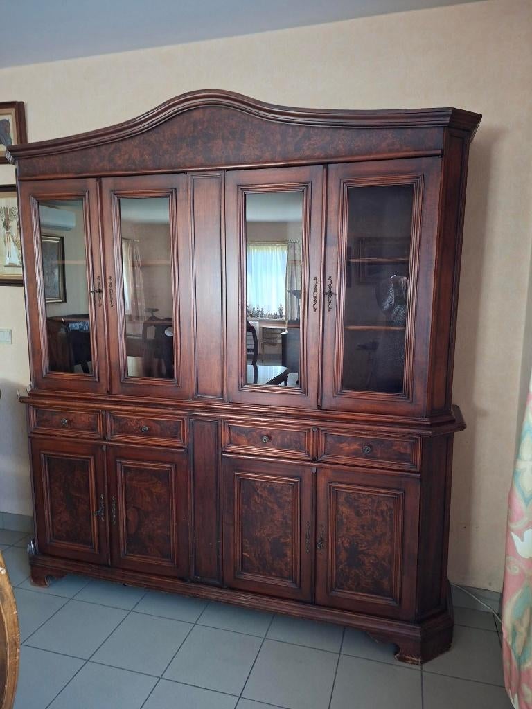 LAATSTE AFPRIJZING: eettafel, 6 stoelen, grote dressoir, Huis en Inrichting, Ophalen, Gebruikt, 4 tot 6 stoelen