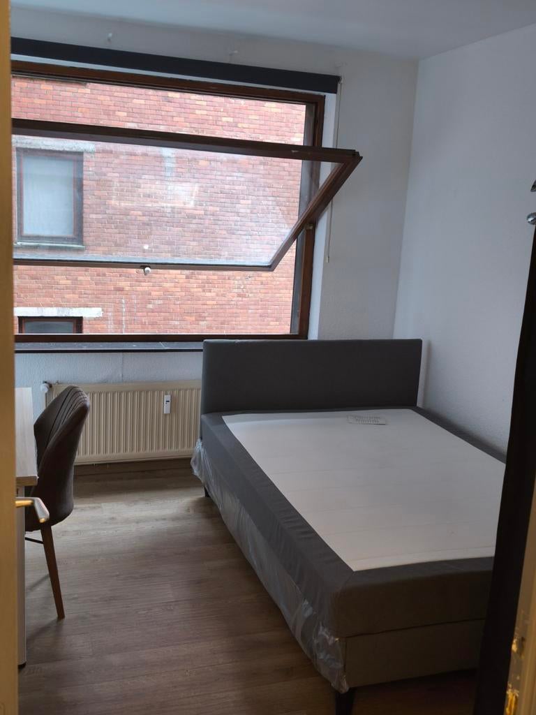 Chambre en coloc  SANS ADRESSE– Mons – 400€ Tout compris