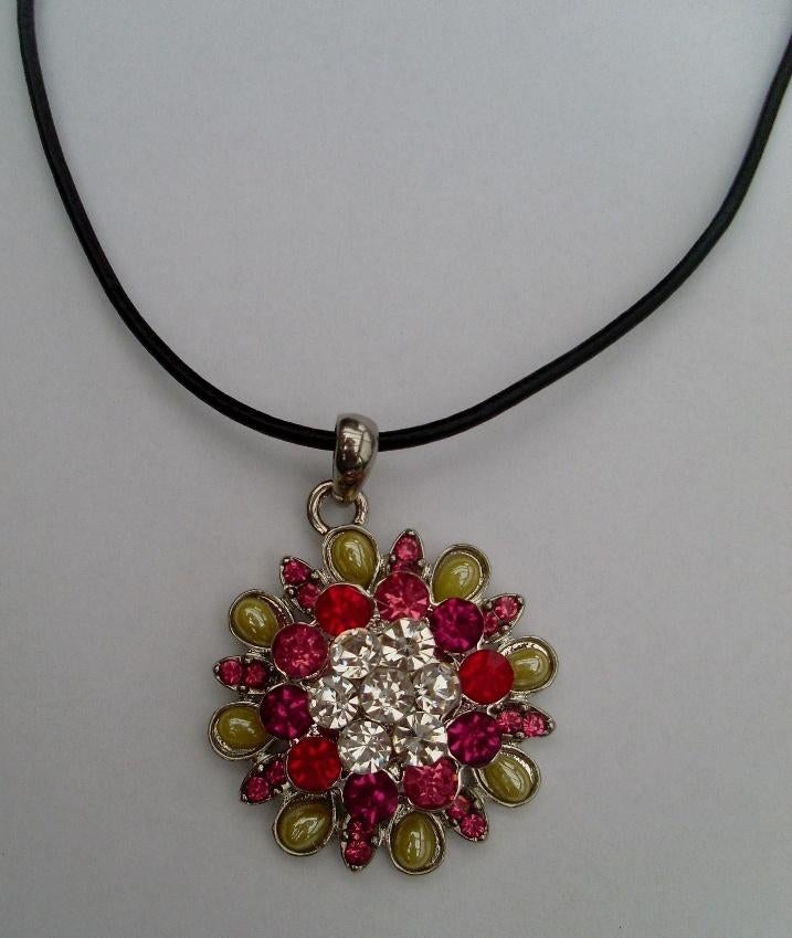 Pu- lederen halsketting met hanger met verwisselbare Shunck, Ophalen of Verzenden, Nieuw, Met hanger