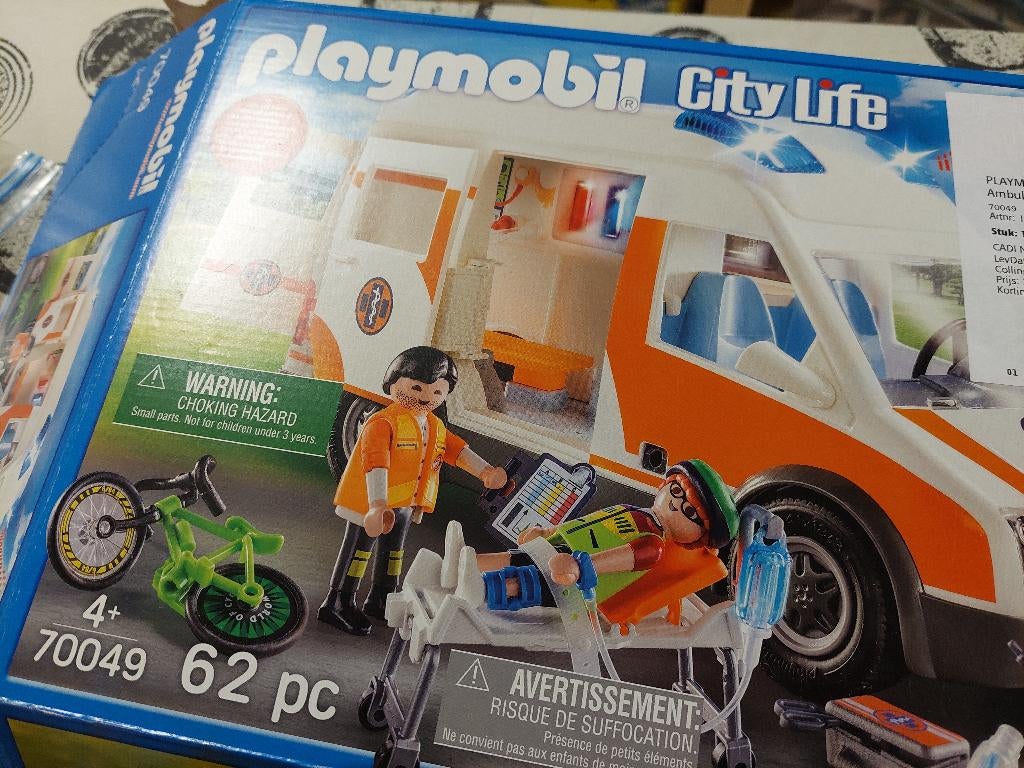 Playmobil 70049 City life ambulance, Ophalen of Verzenden, Gebruikt, Complete set