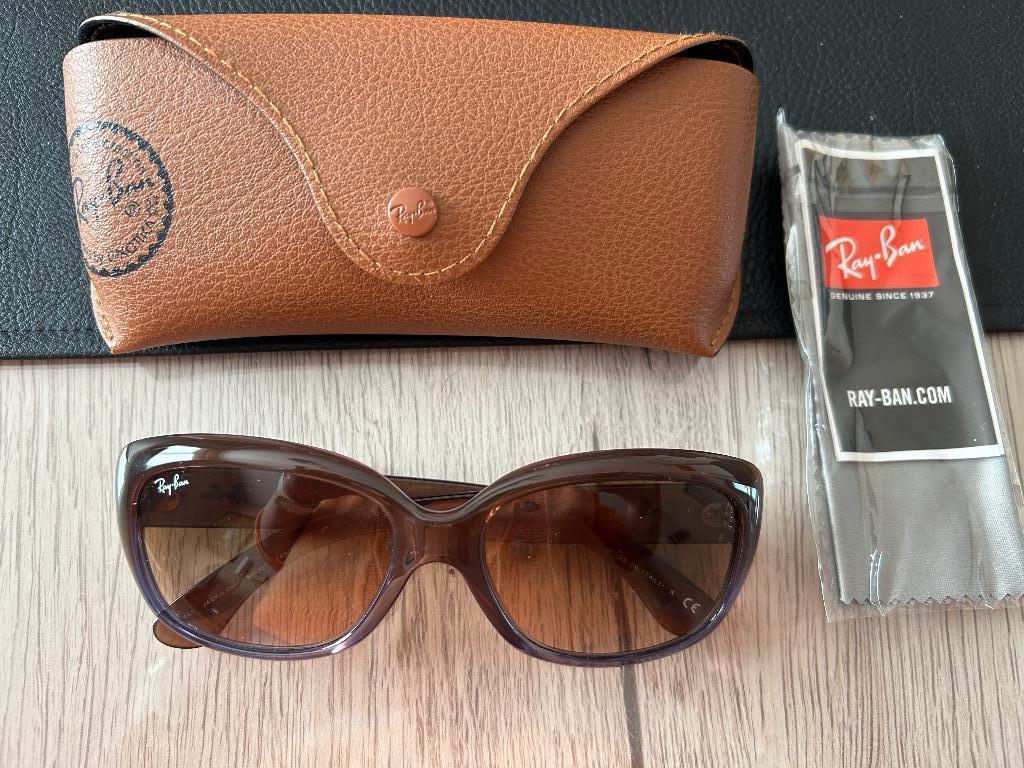 zonnebril RAY BAN dames, Handtassen en Accessoires, Zonnebrillen en Brillen | Dames, Gebruikt, Zonnebril, Ray-Ban, Ophalen of Verzenden