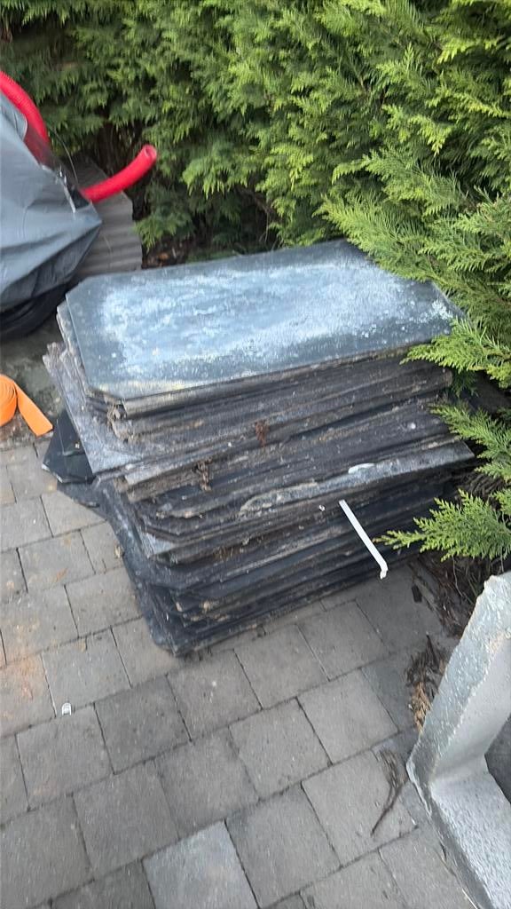 Ardoises artificiel 140pc de 60/32, Bricolage & Construction, Tuiles & Revêtements de toit, Enlèvement, Comme neuf