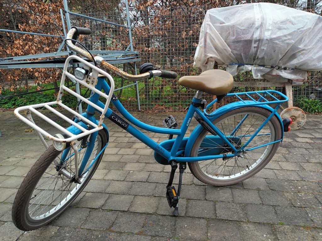 Meisjesfiets 22, Ophalen