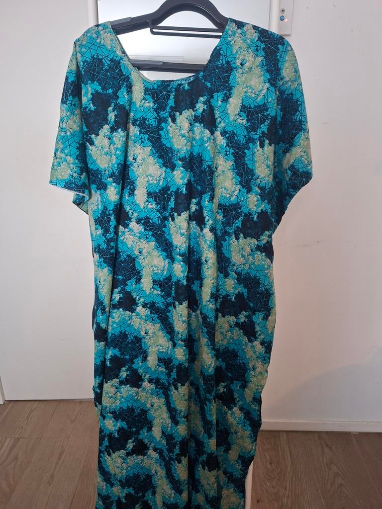 Très belle robe d'été., Enlèvement