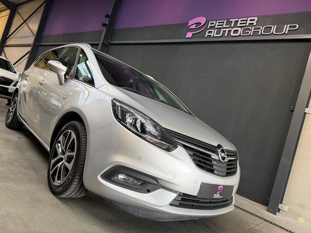 Opel Zafira Tourer 1.6CDti Eur6D-Temp Camera, Autos, Opel, Argent ou Gris, Achat, Euro 6, Entreprise