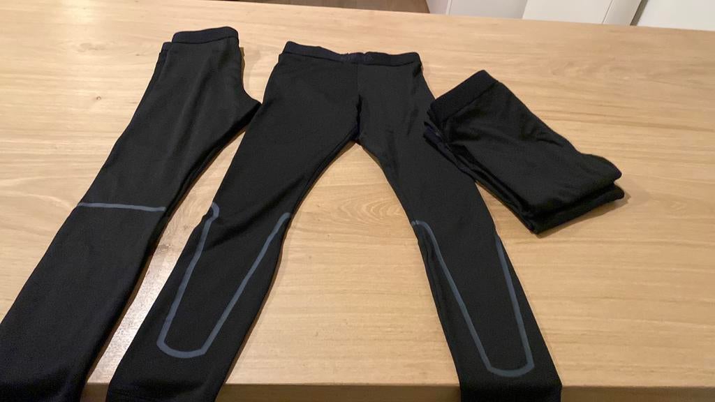4 thermische ondergoed  mt 150 (10-11jaar), Sports & Fitness, Football, Taille XS ou plus petite, Enlèvement, Utilisé, Pantalon
